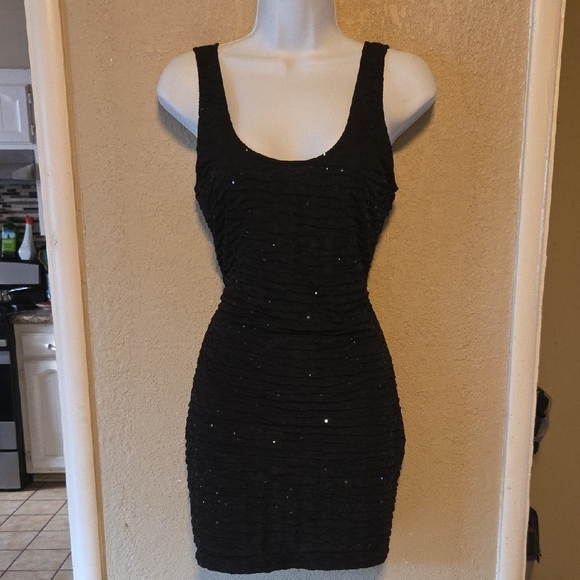 Forever 21 Dresses & Skirts - Forever 21 Black Sparkle Mini Dress